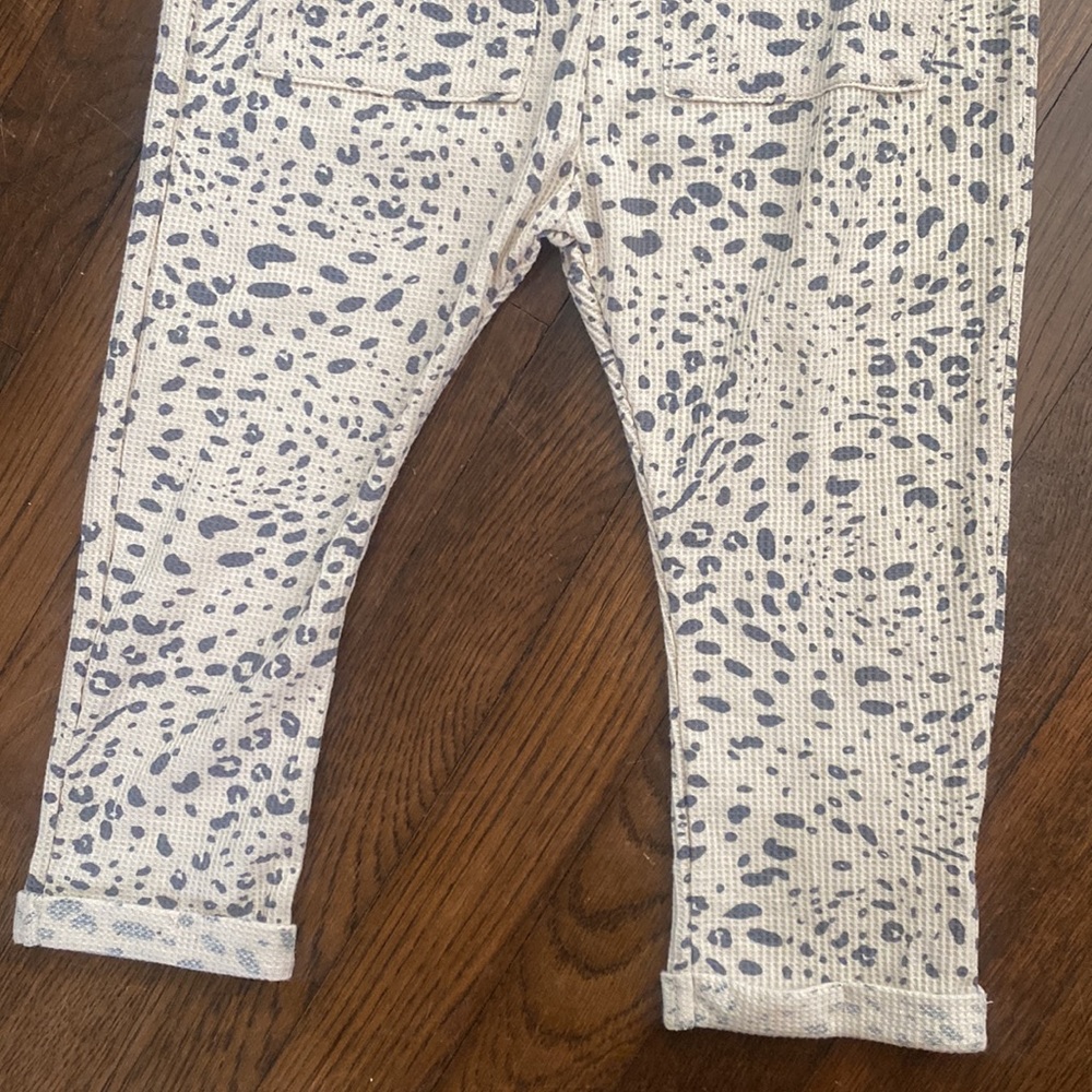 Leopard Romper - Picture 6 of 6